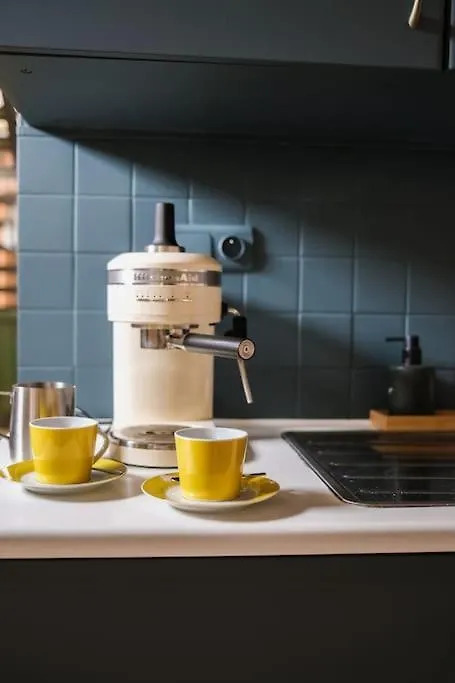 Stay Local In Charming Zuid Area Antwerp