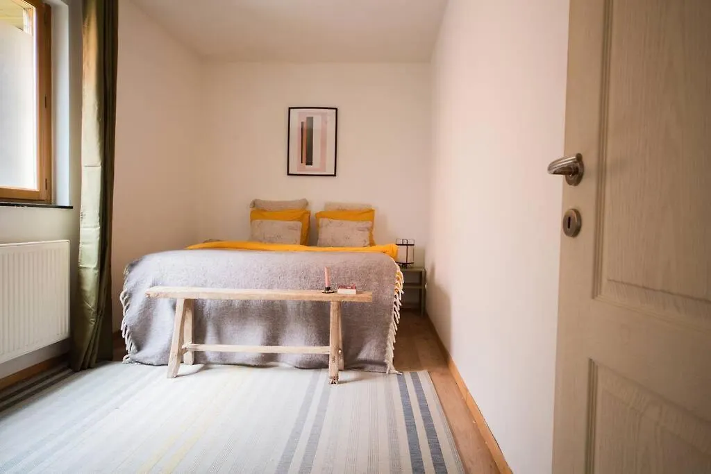 Stay Local In Charming Zuid Area Antwerp Apartment