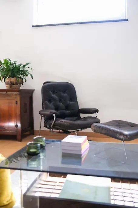 Stay Local In Charming Zuid Area Antwerp Apartment